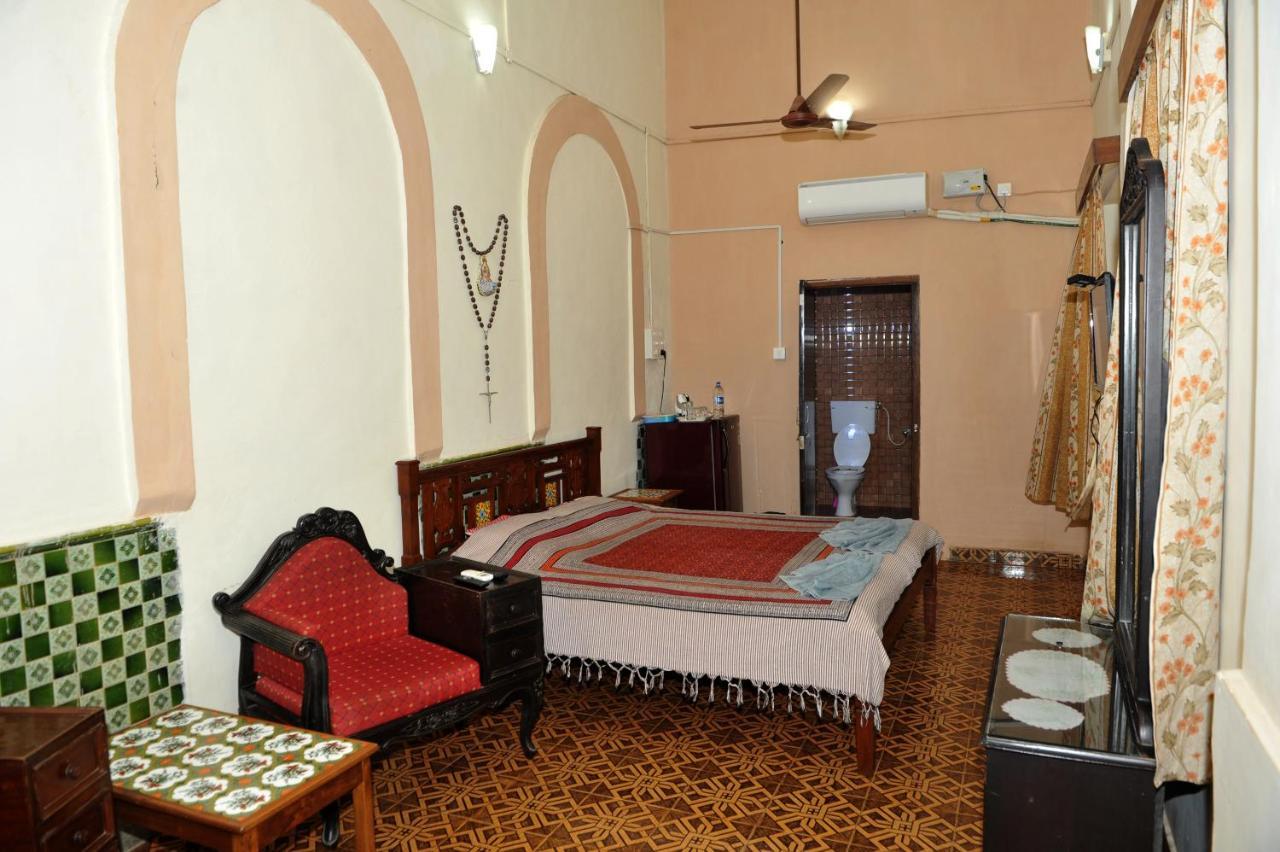 Hotel Vivenda Rebelo Panaji Zewnętrze zdjęcie